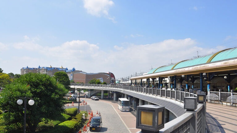 舞浜駅前の写真